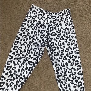 Ryderwear cheetah print leggings